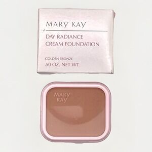Mary Kay Day Radiance Cream Foundation Golden Bronze 0120 Discontinued .50oz NOS